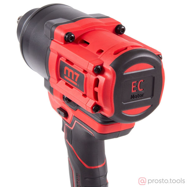 Изображение Гайковерт акк. ударный 1/2" 1700Нм DW-402AL 18В 2*5Ач Li-Ion кейс в комплекте фонарь //MIGHTY SEVEN
